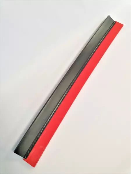 Bavette latrale droite pour Autolaveuse TENNANT T7 / 65