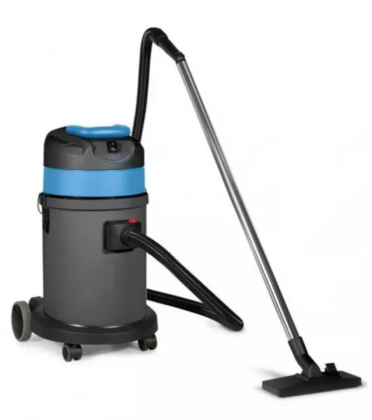 Aspirateur eau et poussi�res 1200 W