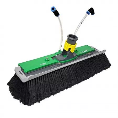 Brosse sp&eacute;ciale BARDAGE 41cm avec rampe de rin&ccedil;age